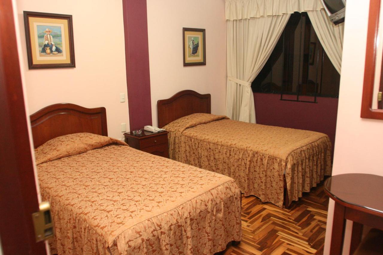 Hotel Torre Norte Trujillo Eksteriør bilde