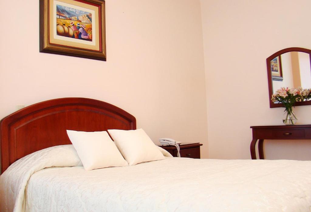 Hotel Torre Norte Trujillo Eksteriør bilde