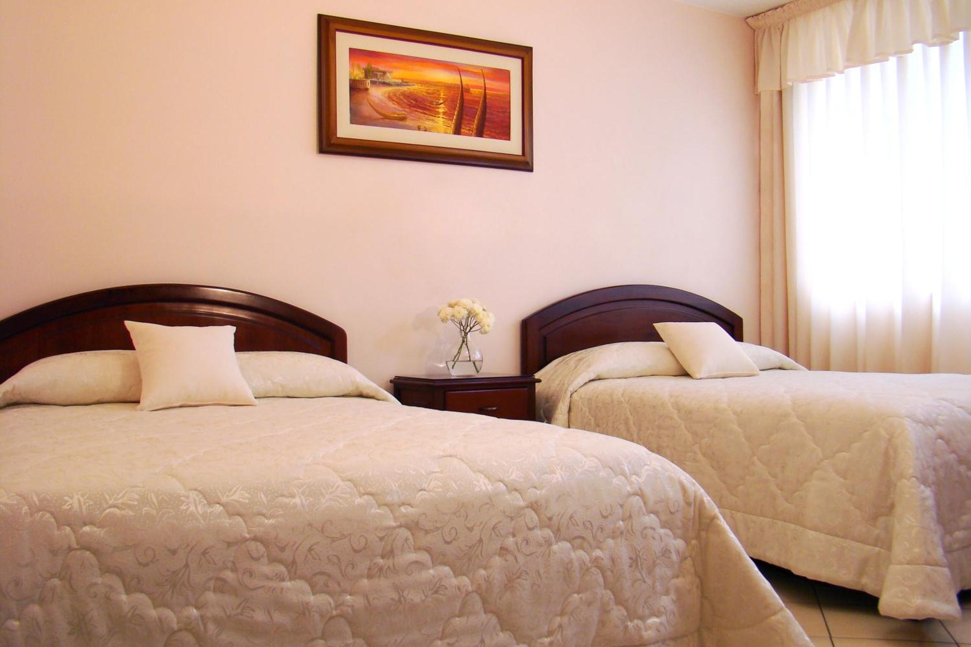 Hotel Torre Norte Trujillo Eksteriør bilde
