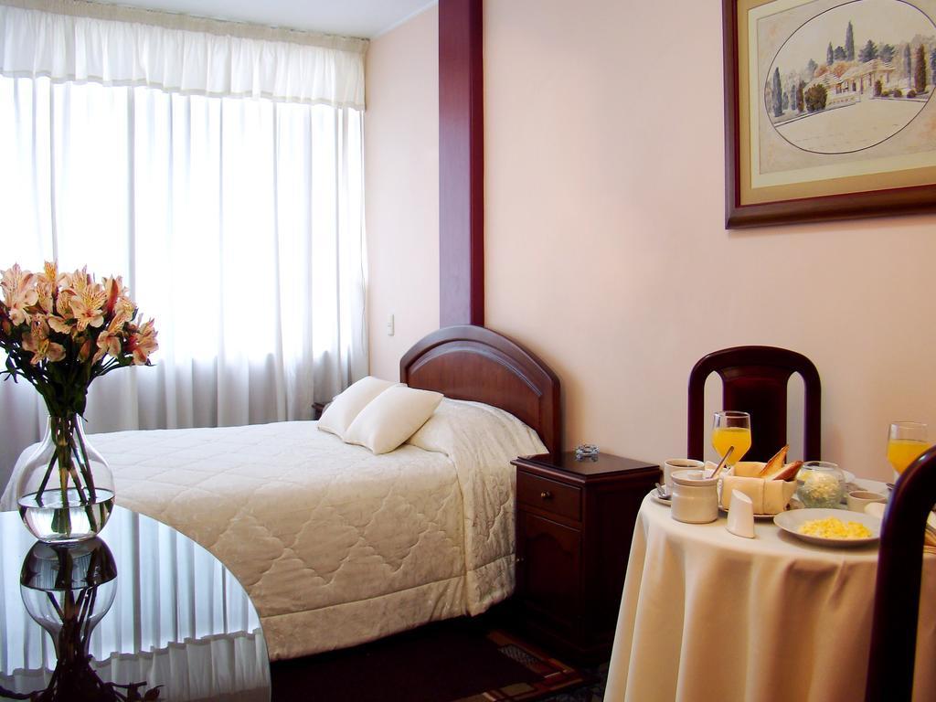 Hotel Torre Norte Trujillo Eksteriør bilde